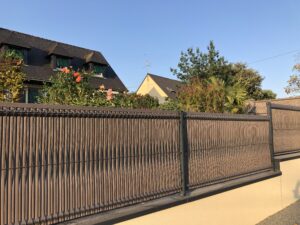 lames occultant PVC marron